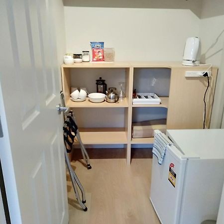 Hidden Gem Apartment เกรย์ทาวน์ ภายนอก รูปภาพ